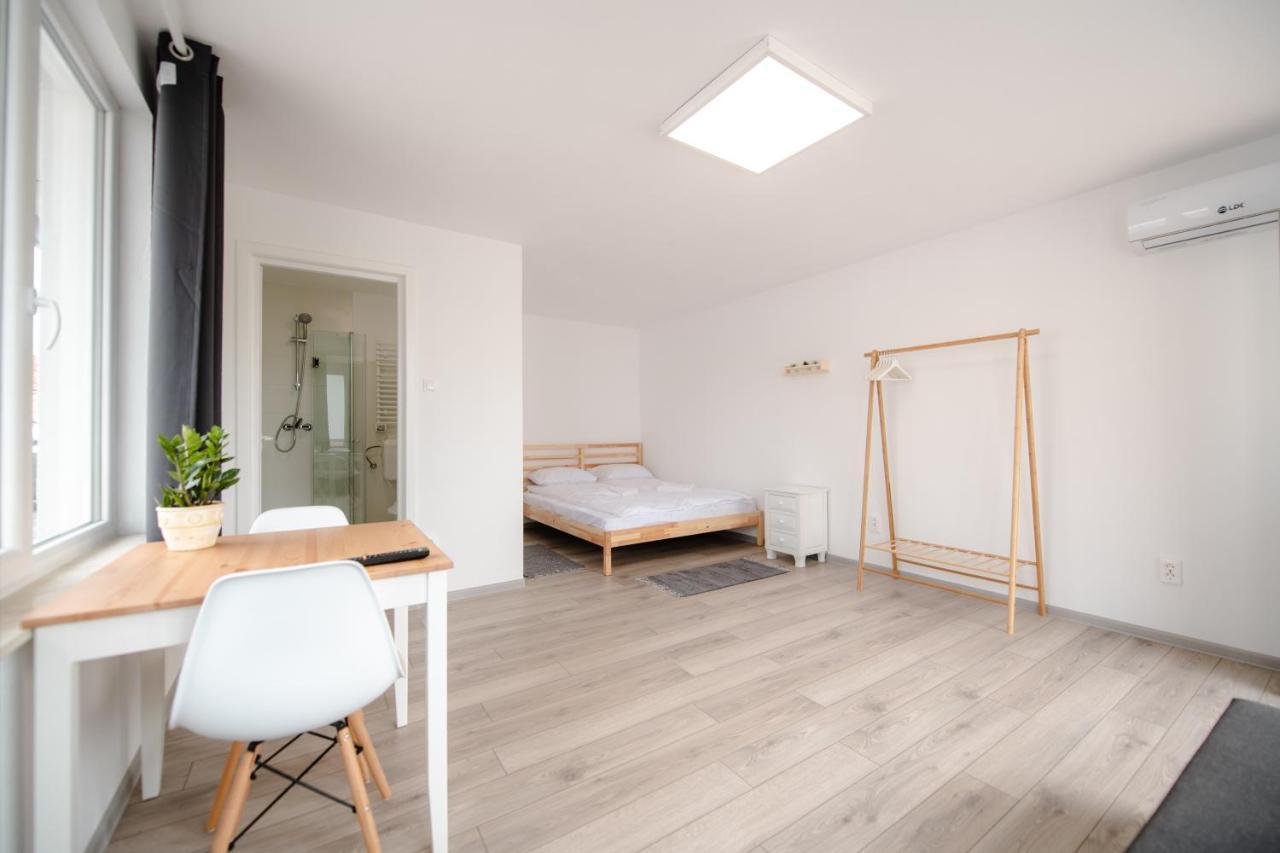 Guest house Pixel