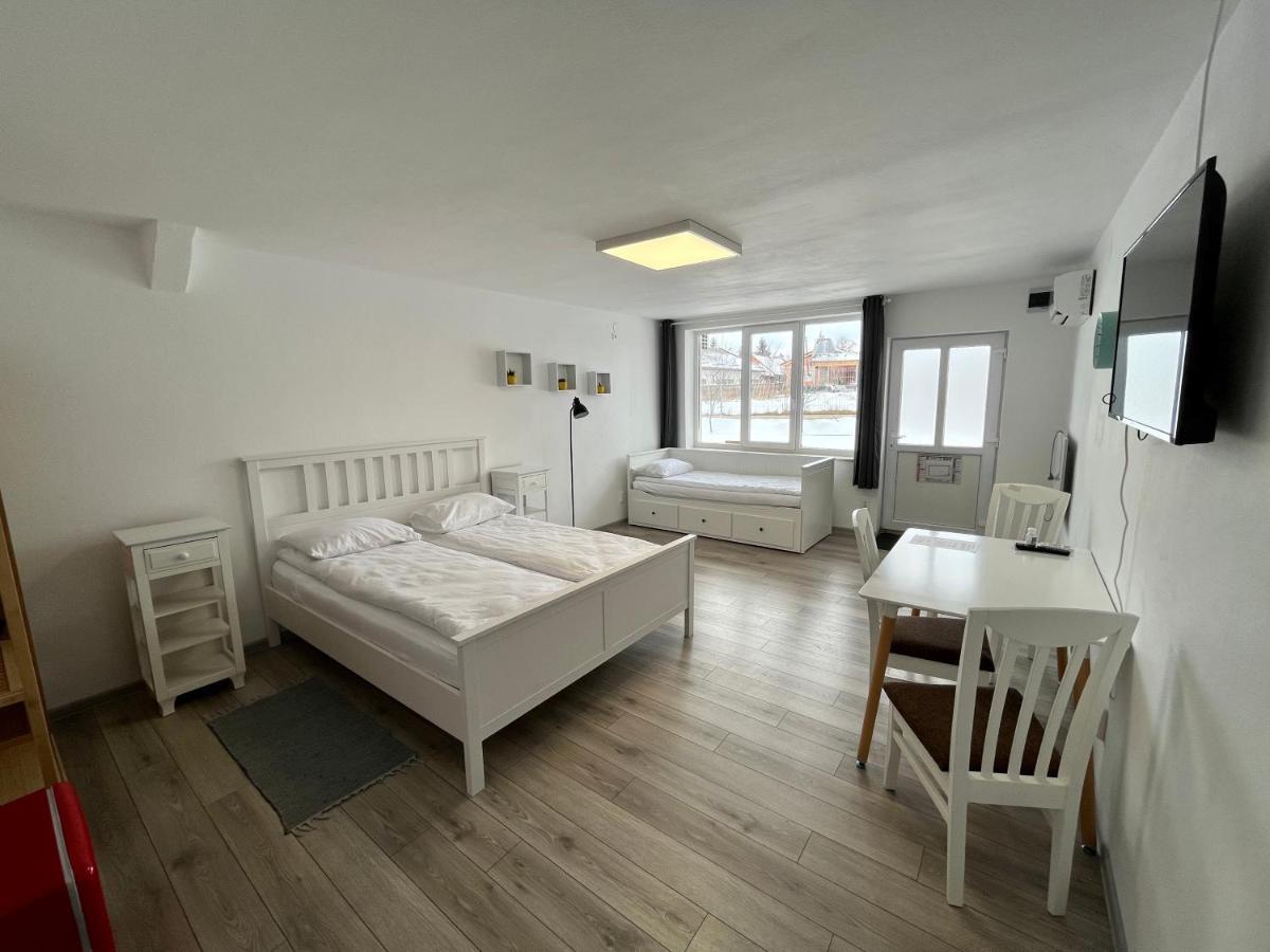 Guest house Pixel